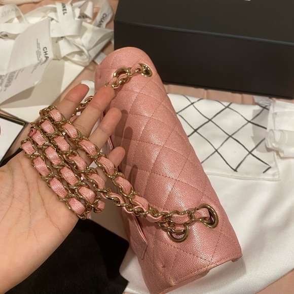 ❌SOLD❌ CHANEL 19S Iridescent Pink Caviar Small CF - Picture 12 of 15